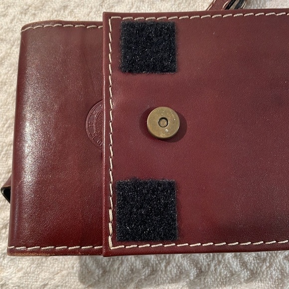 Geno D’Lucca Travel Flat Leather Carpartemental Mini Crossbody Bag - Picture 6 of 11